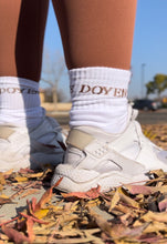 Load image into Gallery viewer, Doyenne Socks